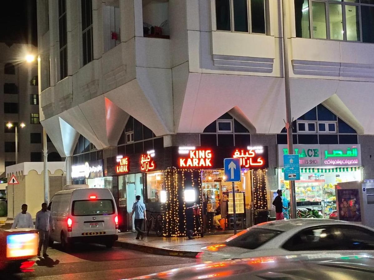 Affordable Transient - Not A Hotel - Sharing Kitchen And Washrooms Abu Dhabi Exterior photo