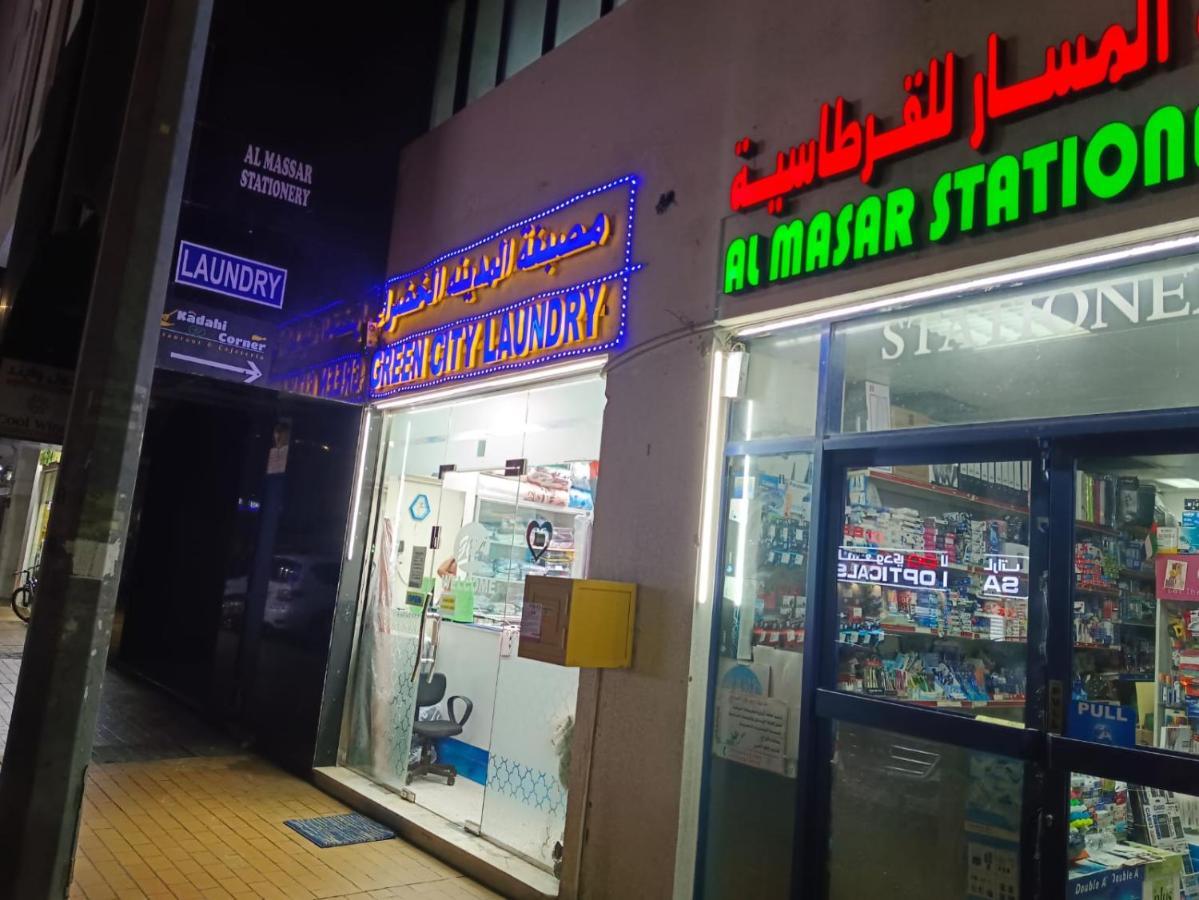 Affordable Transient - Not A Hotel - Sharing Kitchen And Washrooms Abu Dhabi Exterior photo